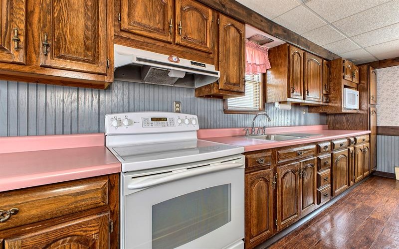 213 Chestnut STREET, Latrobe, 15650, 3 Bedrooms Bedrooms, 5 Rooms Rooms,1 BathroomBathrooms,Residential,For Sale,Chestnut,1753928