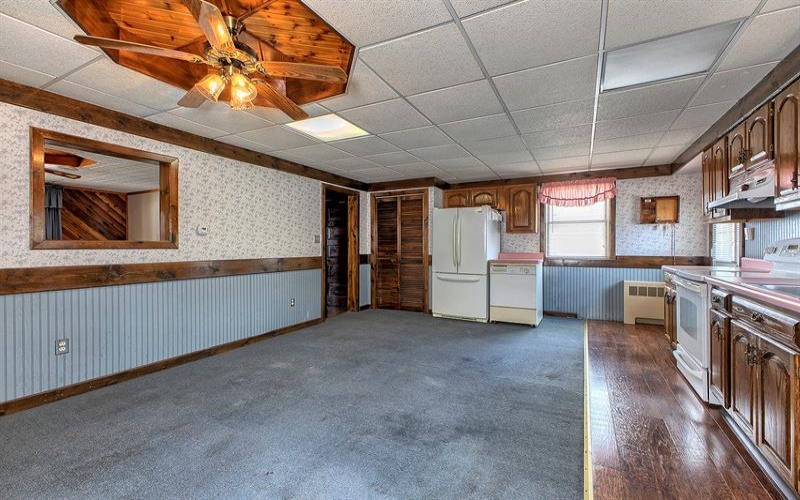 213 Chestnut STREET, Latrobe, 15650, 3 Bedrooms Bedrooms, 5 Rooms Rooms,1 BathroomBathrooms,Residential,For Sale,Chestnut,1753928