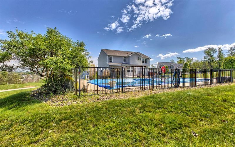 8447 Walthour DRIVE, North Huntingdon, 15642, 4 Bedrooms Bedrooms, 11 Rooms Rooms,2.1 BathroomsBathrooms,Residential,For Sale,Walthour,1753943
