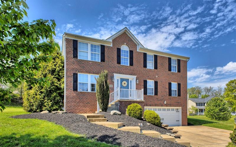 8447 Walthour DRIVE, North Huntingdon, 15642, 4 Bedrooms Bedrooms, 11 Rooms Rooms,2.1 BathroomsBathrooms,Residential,For Sale,Walthour,1753943