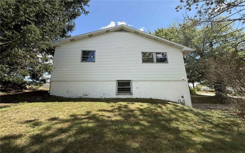 34 LEXINGTON AVENUE, Uniontown, 15401, 3 Bedrooms Bedrooms, 9 Rooms Rooms,1.1 BathroomsBathrooms,Residential,For Sale,LEXINGTON AVENUE,1719638