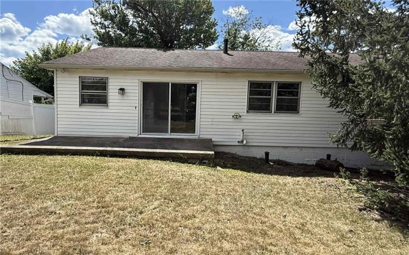 34 LEXINGTON AVENUE, Uniontown, 15401, 3 Bedrooms Bedrooms, 9 Rooms Rooms,1.1 BathroomsBathrooms,Residential,For Sale,LEXINGTON AVENUE,1719638