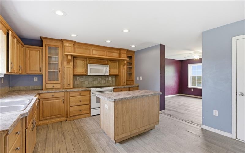 574 Browns Creek Road, Sycamore, 15364, 6 Bedrooms Bedrooms, ,2.1 BathroomsBathrooms,Farm-acreage-lot,For Sale,30x60 Pole Bldg,Browns Creek Road,1753821