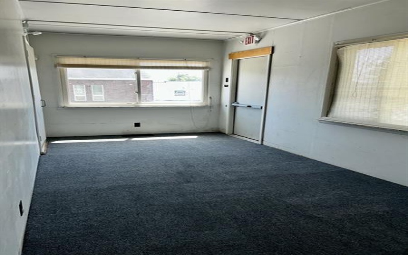 2025 Freeport ROAD, New Kensington, 15068, ,Commercial-industrial-business,For Sale,Freeport,1754015