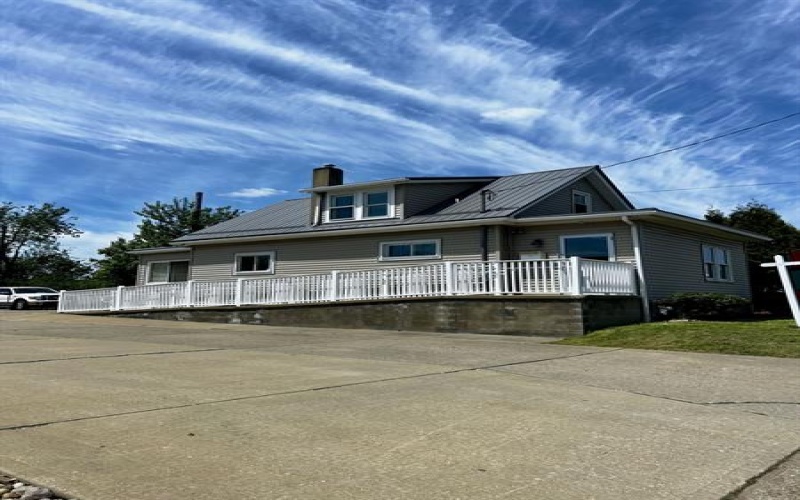 2025 Freeport ROAD, New Kensington, 15068, ,Commercial-industrial-business,For Sale,Freeport,1754015