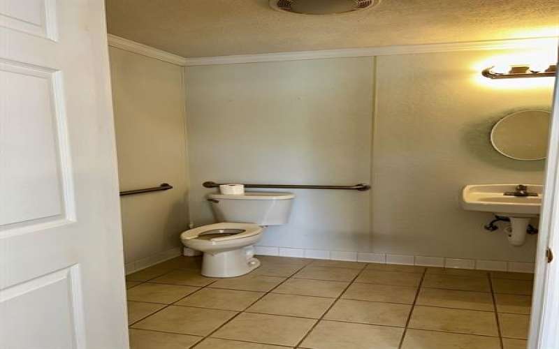 2025 Freeport ROAD, New Kensington, 15068, ,Commercial-industrial-business,For Sale,Freeport,1754015