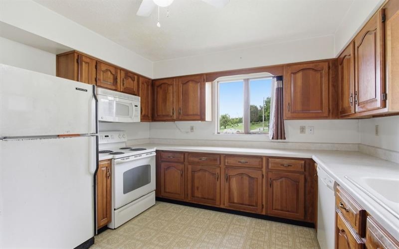116 Woodland Acres Lane, Rostraver, 15012, 3 Bedrooms Bedrooms, 7 Rooms Rooms,1.1 BathroomsBathrooms,Residential,For Sale,Woodland Acres Lane,1754017