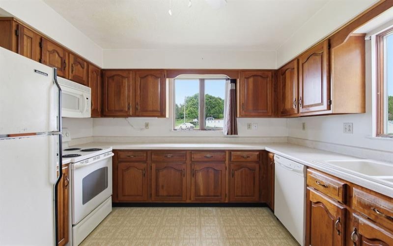 116 Woodland Acres Lane, Rostraver, 15012, 3 Bedrooms Bedrooms, 7 Rooms Rooms,1.1 BathroomsBathrooms,Residential,For Sale,Woodland Acres Lane,1754017