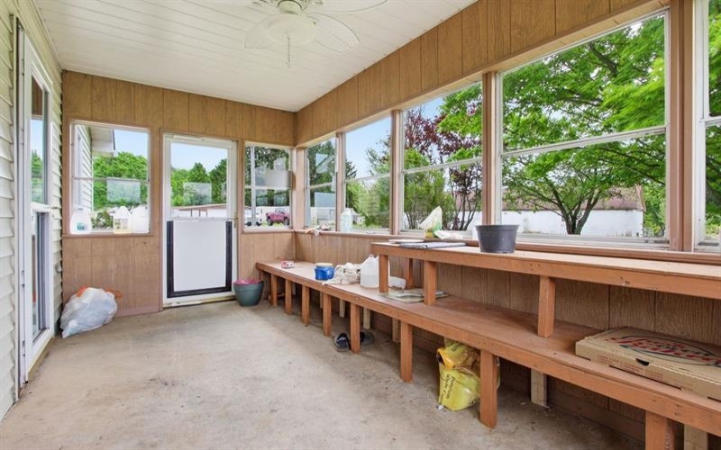 116 Woodland Acres Lane, Rostraver, 15012, 3 Bedrooms Bedrooms, 7 Rooms Rooms,1.1 BathroomsBathrooms,Residential,For Sale,Woodland Acres Lane,1754017