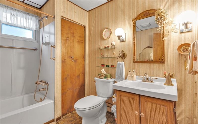 143 Arabella St, 15057, 15057, 4 Bedrooms Bedrooms, 8 Rooms Rooms,2 BathroomsBathrooms,Residential,For Sale,Arabella St,1754020