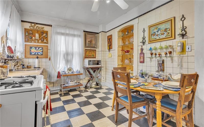 143 Arabella St, 15057, 15057, 4 Bedrooms Bedrooms, 8 Rooms Rooms,2 BathroomsBathrooms,Residential,For Sale,Arabella St,1754020