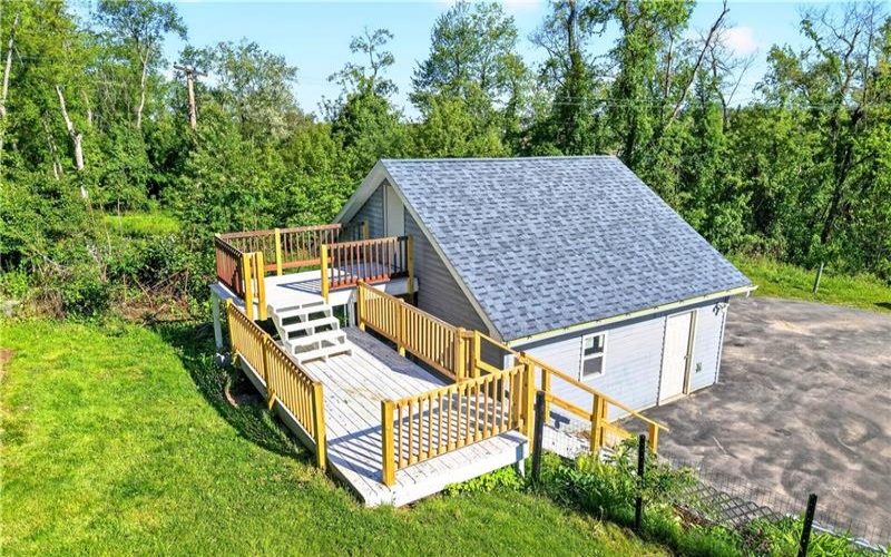 51 Kelley Road, Canonsburg, 15317, 2 Bedrooms Bedrooms, 7 Rooms Rooms,2.1 BathroomsBathrooms,Residential,For Sale,Kelley Road,1754051
