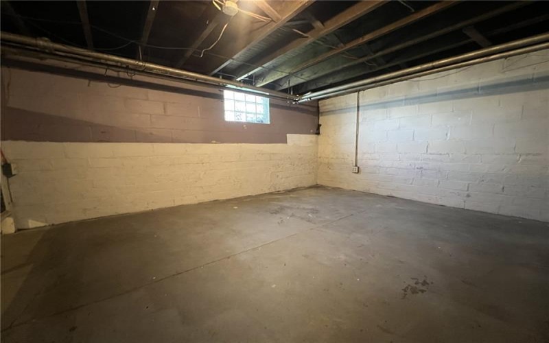 131 Askren St, Uniontown, 15401, 2 Bedrooms Bedrooms, ,1 BathroomBathrooms,Residential,For Sale,Askren St,1754060