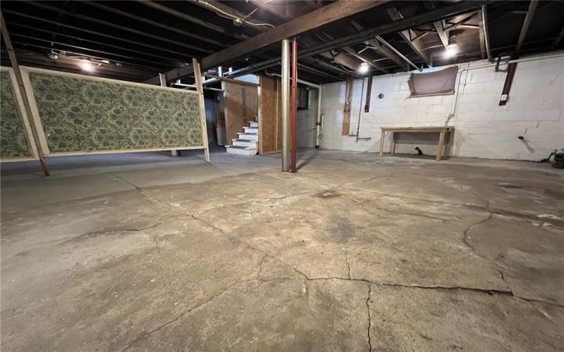 131 Askren St, Uniontown, 15401, 2 Bedrooms Bedrooms, ,1 BathroomBathrooms,Residential,For Sale,Askren St,1754060
