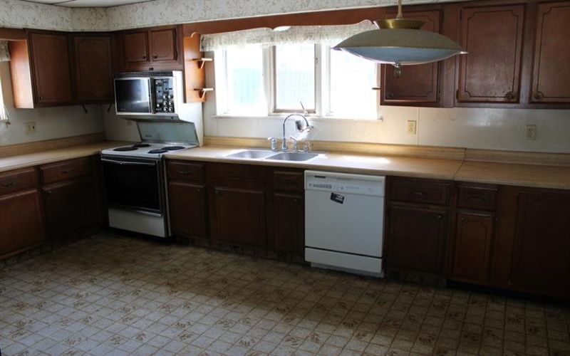 125 Buttonwood Ave, Washington, 15301, 4 Bedrooms Bedrooms, 6 Rooms Rooms,1 BathroomBathrooms,Residential,For Sale,Buttonwood Ave,1754062
