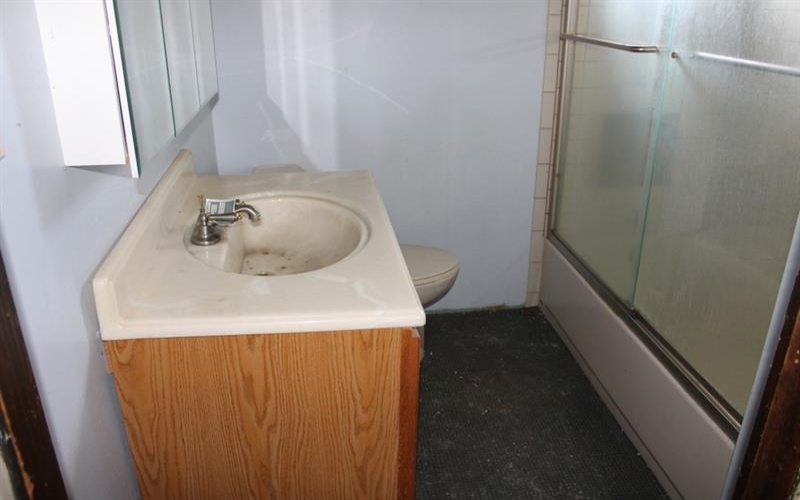 125 Buttonwood Ave, Washington, 15301, 4 Bedrooms Bedrooms, 6 Rooms Rooms,1 BathroomBathrooms,Residential,For Sale,Buttonwood Ave,1754062