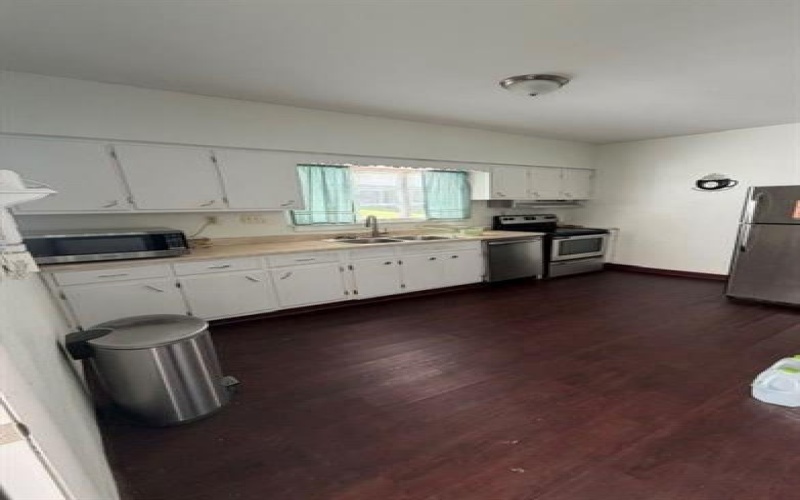 353 Hamilton AVENUE, Greensburg, 15601, 3 Bedrooms Bedrooms, ,1.1 BathroomsBathrooms,Residential,For Sale,Hamilton,1754075