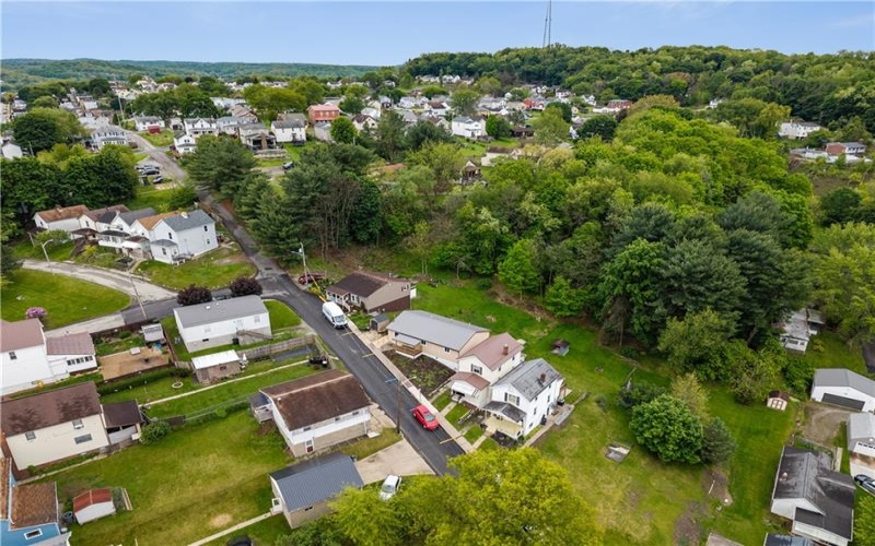 509 Burns St, 15690, 15690, 3 Bedrooms Bedrooms, 6 Rooms Rooms,2 BathroomsBathrooms,Residential,For Sale,Burns St,1754088