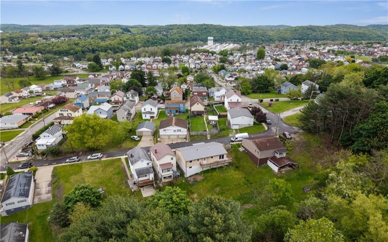 509 Burns St, 15690, 15690, 3 Bedrooms Bedrooms, 6 Rooms Rooms,2 BathroomsBathrooms,Residential,For Sale,Burns St,1754088
