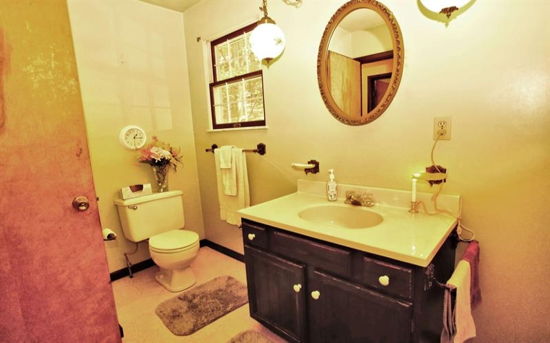 266 Echo Valley ROAD, Jeannette, 15644, 4 Bedrooms Bedrooms, 12 Rooms Rooms,2.1 BathroomsBathrooms,Residential,For Sale,Echo Valley,1754090