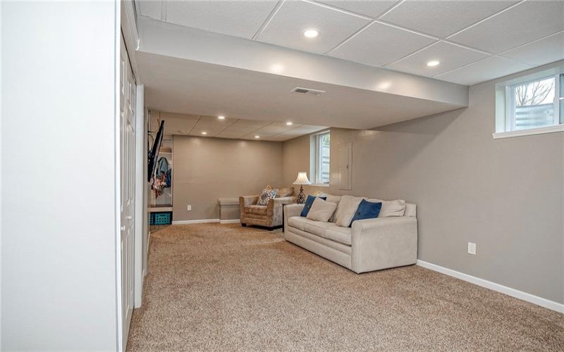 4815 Harvest Dr, Murrysville, 15668, 4 Bedrooms Bedrooms, ,2.1 BathroomsBathrooms,Residential,For Sale,Harvest Dr,1753843