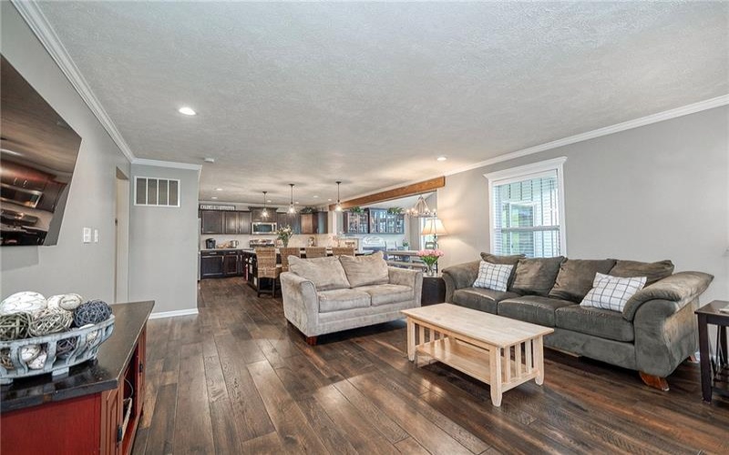 4815 Harvest Dr, Murrysville, 15668, 4 Bedrooms Bedrooms, ,2.1 BathroomsBathrooms,Residential,For Sale,Harvest Dr,1753843