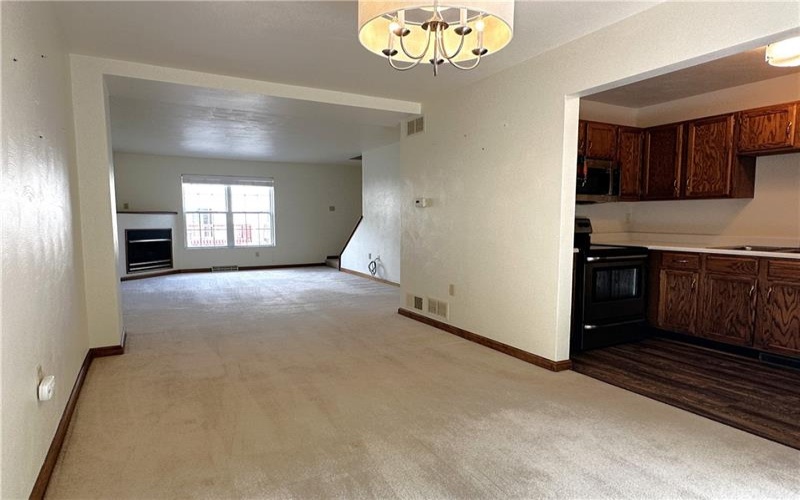 826 Mt Pleasant Road, Greensburg, 15601, 2 Bedrooms Bedrooms, ,1.1 BathroomsBathrooms,Lease,For Rent,Mt Pleasant Road,1753971