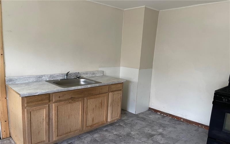 332 QUAY STREET, EAST VANDERGRIFT, 15629, 3 Bedrooms Bedrooms, ,1 BathroomBathrooms,Residential,For Sale,QUAY STREET,1754035