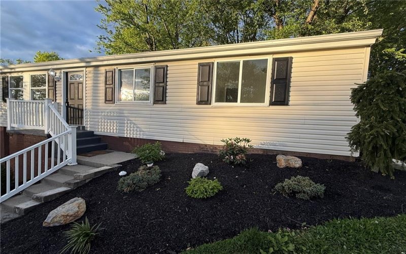 308 Cortez Dr, Washington, 15301, 3 Bedrooms Bedrooms, ,2 BathroomsBathrooms,Residential,For Sale,Cortez Dr,1754072