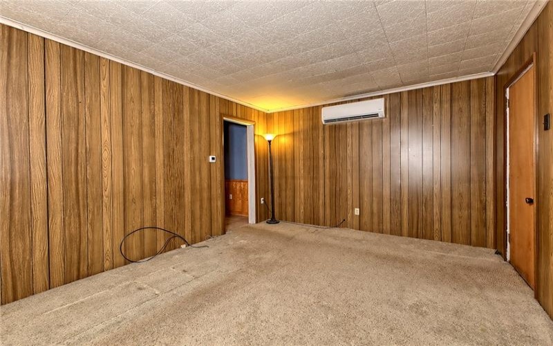 229 5th St, Youngwood, 15697, 2 Bedrooms Bedrooms, 7 Rooms Rooms,1 BathroomBathrooms,Residential,For Sale,5th St,1754098