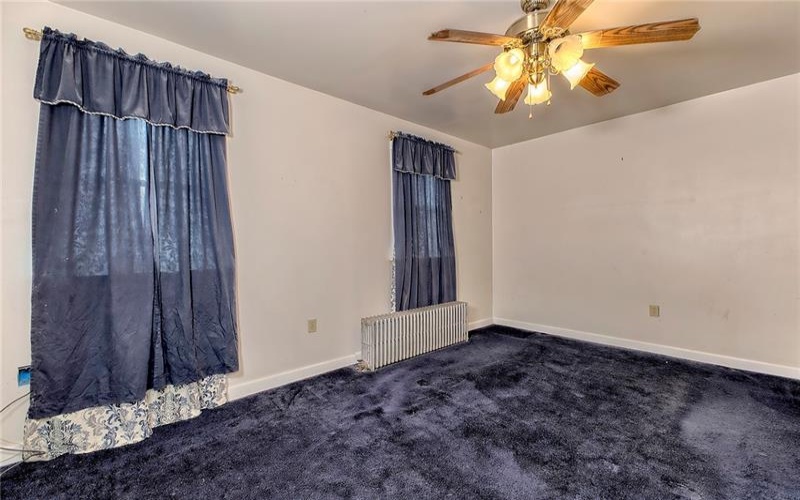 229 5th St, Youngwood, 15697, 2 Bedrooms Bedrooms, 7 Rooms Rooms,1 BathroomBathrooms,Residential,For Sale,5th St,1754098