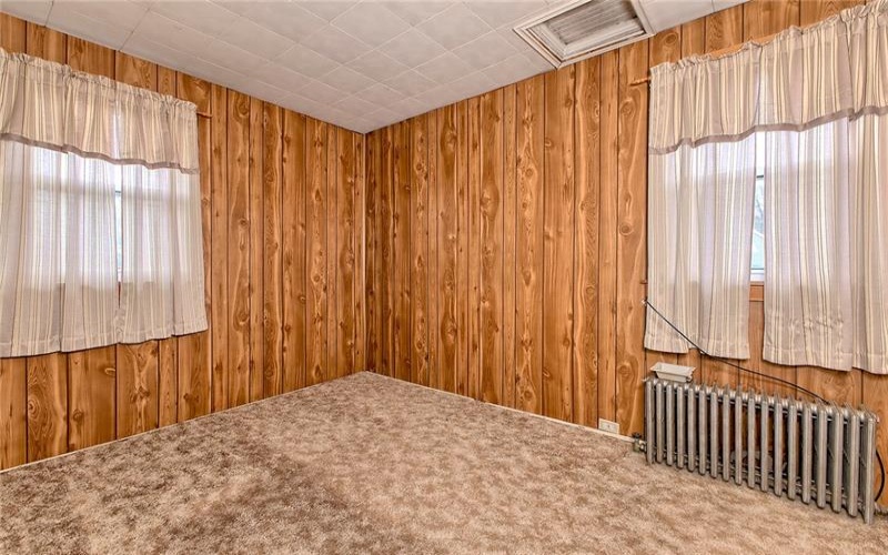 229 5th St, Youngwood, 15697, 2 Bedrooms Bedrooms, 7 Rooms Rooms,1 BathroomBathrooms,Residential,For Sale,5th St,1754098