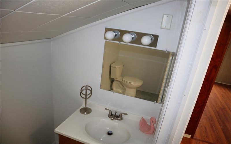506 Lewis Ave, Jeannette, 15644, 2 Bedrooms Bedrooms, 6 Rooms Rooms,2.1 BathroomsBathrooms,Residential,For Sale,Lewis Ave,1743045