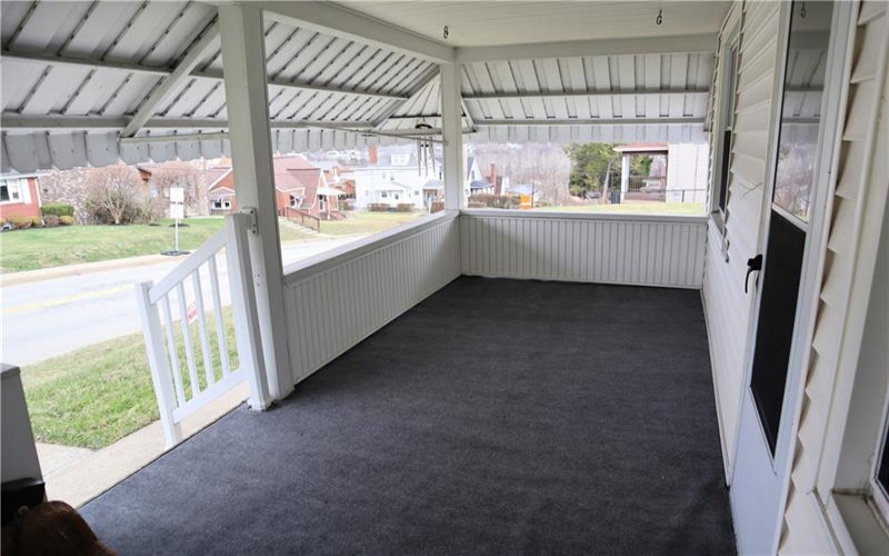 506 Lewis Ave, Jeannette, 15644, 2 Bedrooms Bedrooms, 6 Rooms Rooms,2.1 BathroomsBathrooms,Residential,For Sale,Lewis Ave,1743045