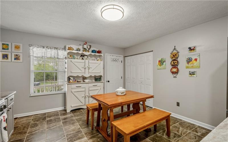 220 Brae Glen Dr, Canonsburg, 15317, 3 Bedrooms Bedrooms, 8 Rooms Rooms,2.2 BathroomsBathrooms,Residential,For Sale,Brae Glen Dr,1753867