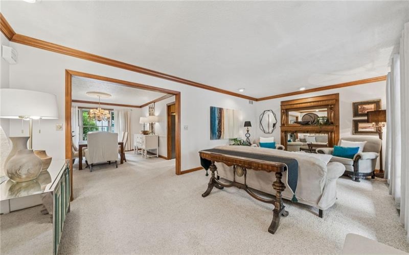 1015 1ST ST. EXT, TRAFFORD, 15085, 4 Bedrooms Bedrooms, 13 Rooms Rooms,3.1 BathroomsBathrooms,Residential,For Sale,1ST ST. EXT,1754086