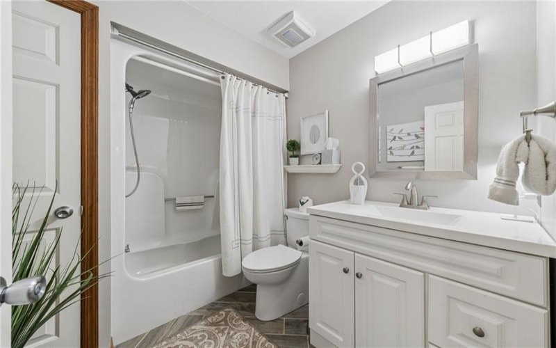 1015 1ST ST. EXT, TRAFFORD, 15085, 4 Bedrooms Bedrooms, 13 Rooms Rooms,3.1 BathroomsBathrooms,Residential,For Sale,1ST ST. EXT,1754086