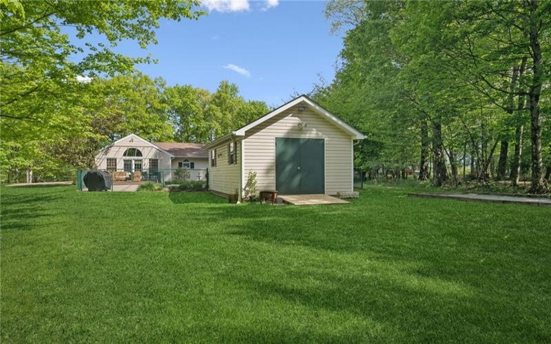 1015 1ST ST. EXT, TRAFFORD, 15085, 4 Bedrooms Bedrooms, 13 Rooms Rooms,3.1 BathroomsBathrooms,Residential,For Sale,1ST ST. EXT,1754086