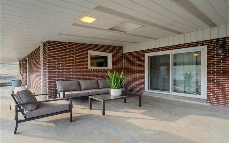 905 Watt Rd, Apollo, 15613, 3 Bedrooms Bedrooms, 9 Rooms Rooms,2.1 BathroomsBathrooms,Residential,For Sale,Watt Rd,1754183