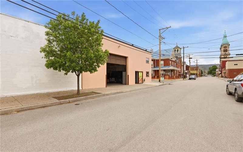 314 3rd Avenue, Johnstown, 15906, ,Commercial-industrial-business,For Sale,3rd Avenue,1755226
