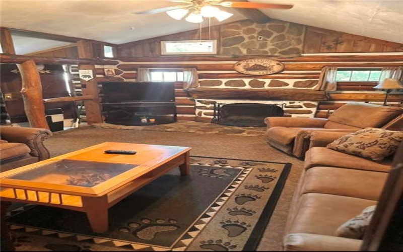4983 National Pike, Markleysburg, 15459, ,Commercial-industrial-business,For Sale,National Pike,1755256
