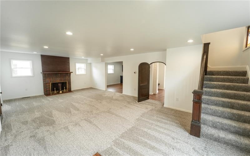 115 LAUGHLIN ST, Dawson, 15428, 3 Bedrooms Bedrooms, 6 Rooms Rooms,2 BathroomsBathrooms,Residential,For Sale,LAUGHLIN ST,1755277