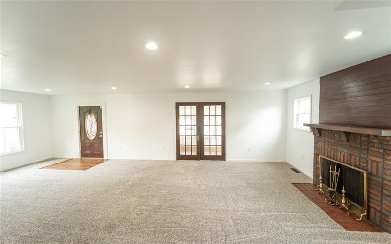 115 LAUGHLIN ST, Dawson, 15428, 3 Bedrooms Bedrooms, 6 Rooms Rooms,2 BathroomsBathrooms,Residential,For Sale,LAUGHLIN ST,1755277