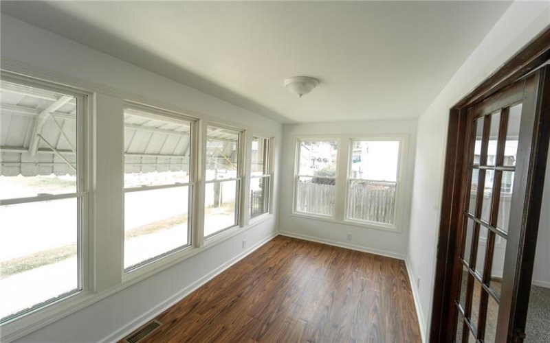 115 LAUGHLIN ST, Dawson, 15428, 3 Bedrooms Bedrooms, 6 Rooms Rooms,2 BathroomsBathrooms,Residential,For Sale,LAUGHLIN ST,1755277