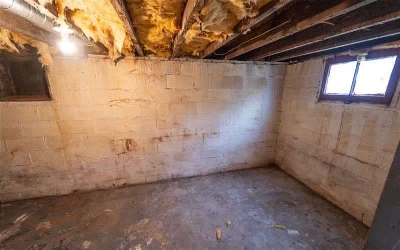 115 LAUGHLIN ST, Dawson, 15428, 3 Bedrooms Bedrooms, 6 Rooms Rooms,2 BathroomsBathrooms,Residential,For Sale,LAUGHLIN ST,1755277