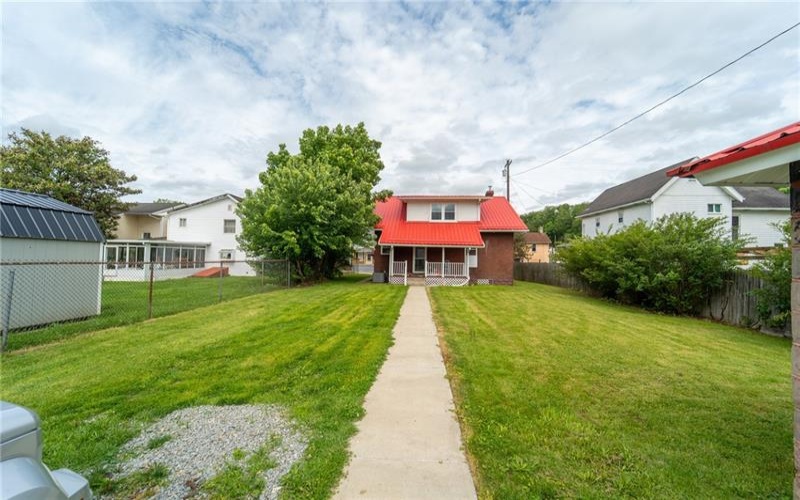 115 LAUGHLIN ST, Dawson, 15428, 3 Bedrooms Bedrooms, 6 Rooms Rooms,2 BathroomsBathrooms,Residential,For Sale,LAUGHLIN ST,1755277