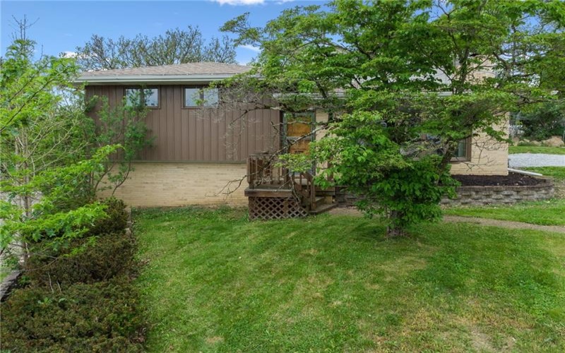 5795 Roosevelt Ave, Export, 15632, 3 Bedrooms Bedrooms, 8 Rooms Rooms,2 BathroomsBathrooms,Residential,For Sale,Roosevelt Ave,1755278