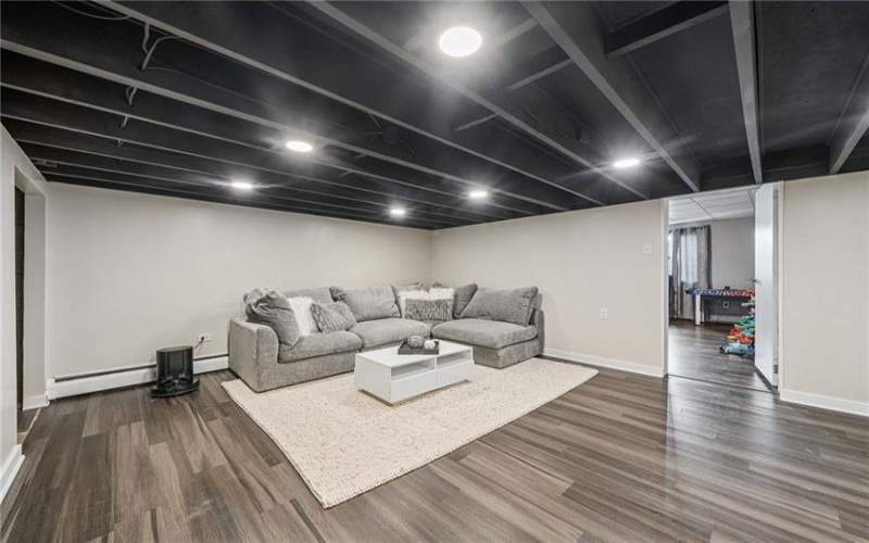 5795 Roosevelt Ave, Export, 15632, 3 Bedrooms Bedrooms, 8 Rooms Rooms,2 BathroomsBathrooms,Residential,For Sale,Roosevelt Ave,1755278