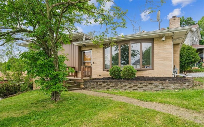 5795 Roosevelt Ave, Export, 15632, 3 Bedrooms Bedrooms, 8 Rooms Rooms,2 BathroomsBathrooms,Residential,For Sale,Roosevelt Ave,1755278