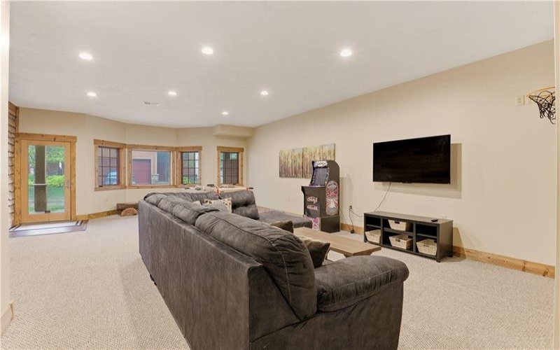553 Woodside Crescent, Champion, 15622, 3 Bedrooms Bedrooms, ,3.1 BathroomsBathrooms,Residential,For Sale,Woodside Crescent,1755287